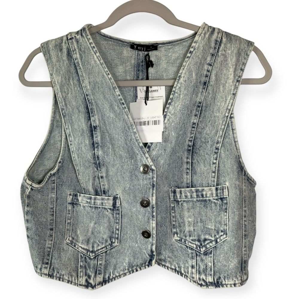 VERY J nwt light blue wash vest jacket s